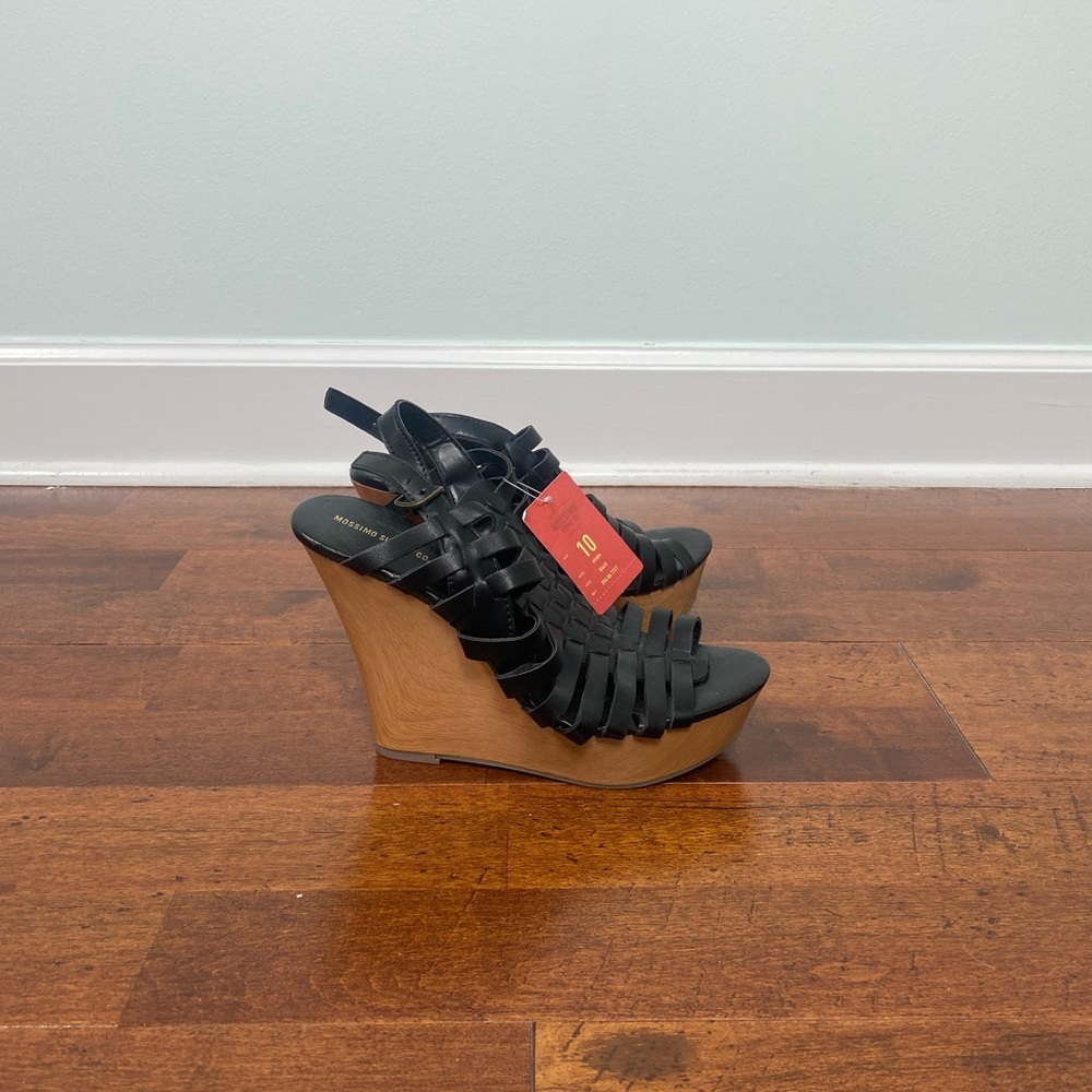 Mossimo Supply Company Shoes Size 10